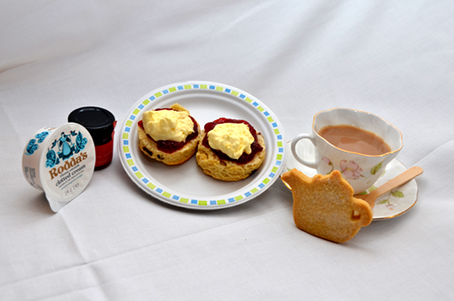 Mini cream tea for one g